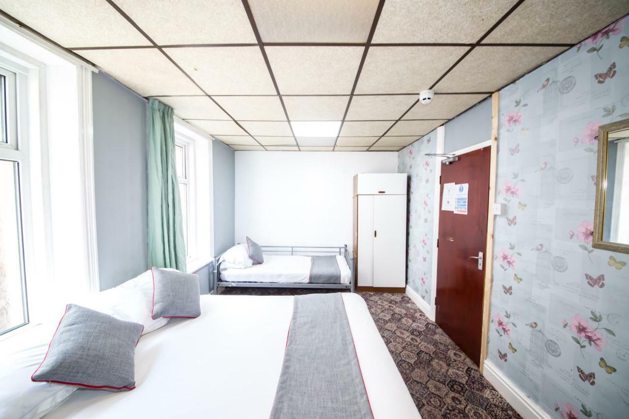 Myroomz Silver